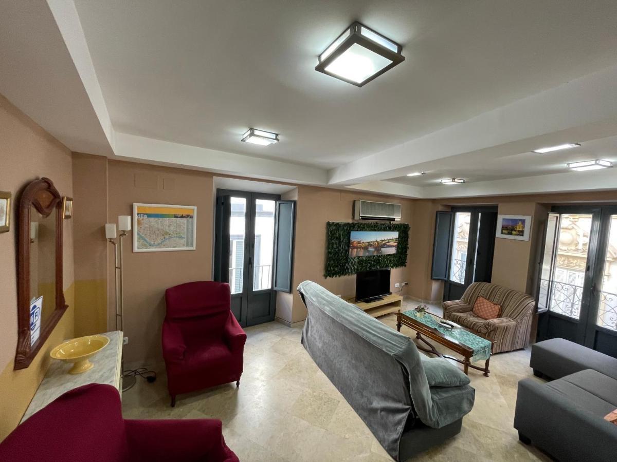 Duplex Sagasta Apartamentos-Sagasta Sevilla Eksteriør bilde